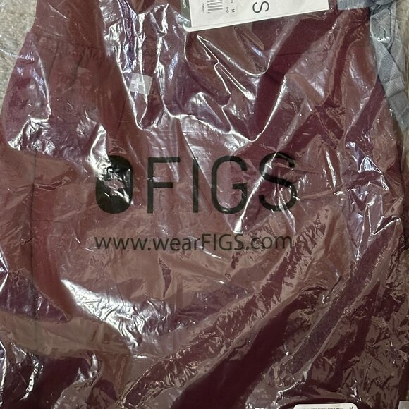 FIGGS, Zamora High Waisted Scrubs, Maroon Color, New, Size M - Picture 4 of 4